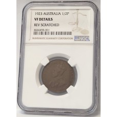 AUSTRALIA 1923 . HALF 1/2  PENNY . ERROR . TINY SCRATCH